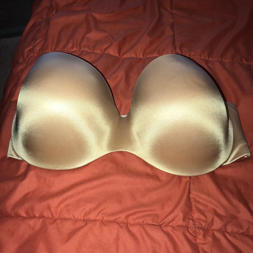 Strapless bra
